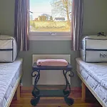 Feriehus Lovely Home In Fosslandsosen With House Sea View